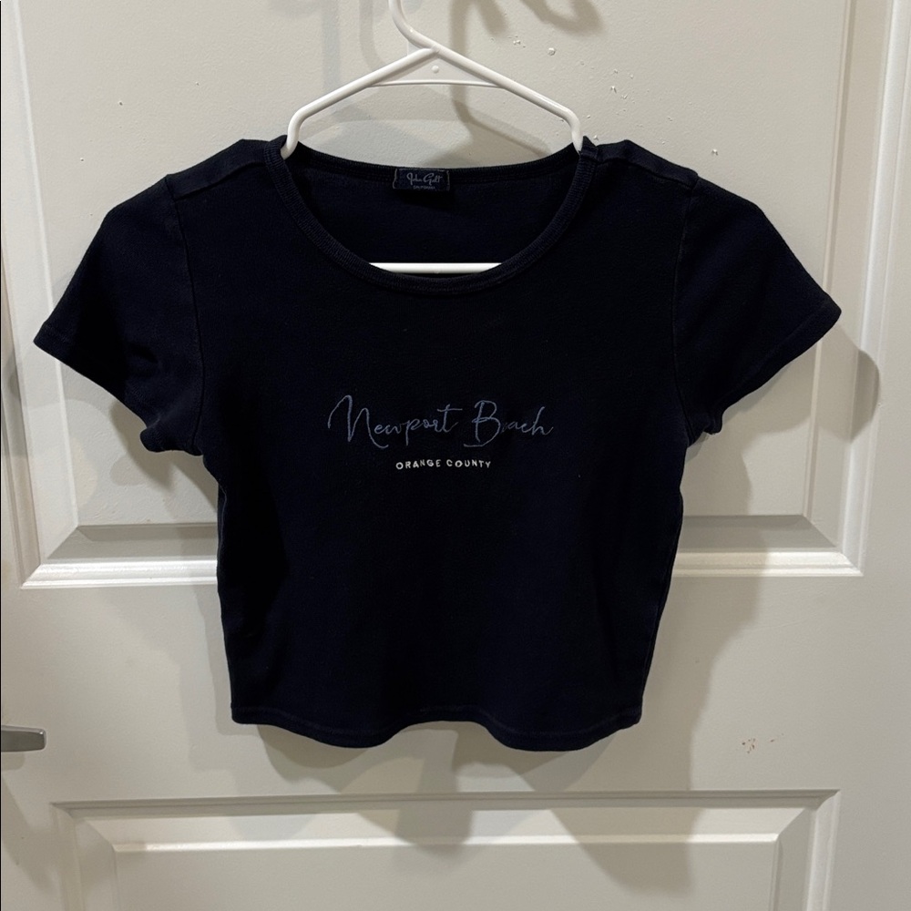 Brandy Melville Navy Newport Beach Top - Picture 3 of 6